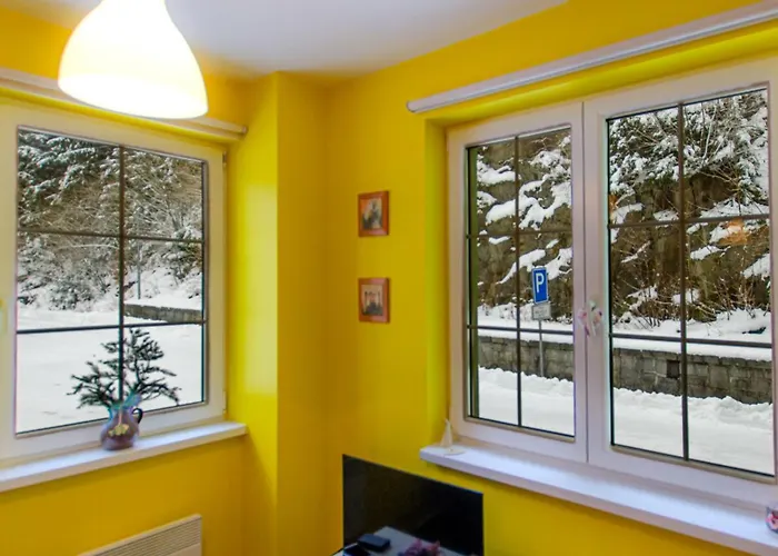 Apartment Karlov *